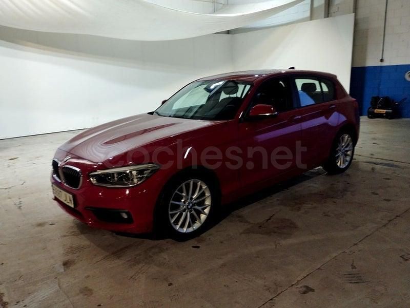 Usado BMW 116 Comfort Edition 116 CV (85 kW) 2016 Rojo Utilitario
