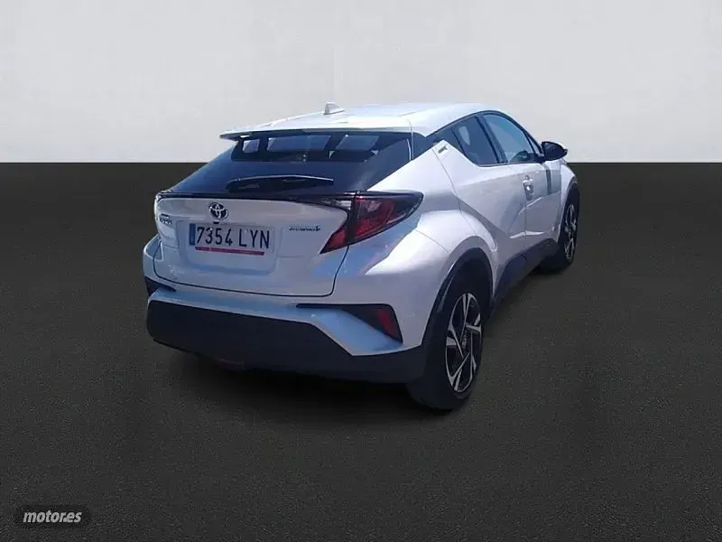 Usado Toyota C-HR Advance 122 CV (89 kW) 2022 Blanco SUV