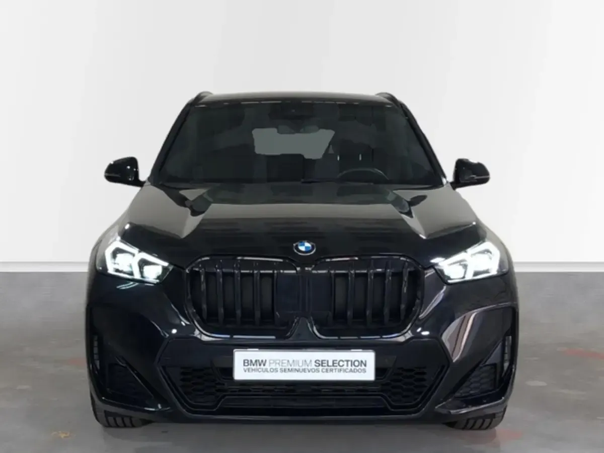 Usado BMW X1 Comfort Edition 150 CV (110 kW) 2023 Negro SUV