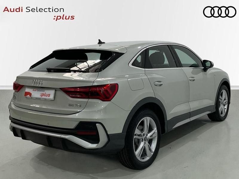 Usado Audi Q3 S-Line 150 CV (110 kW) 2020 Gris SUV
