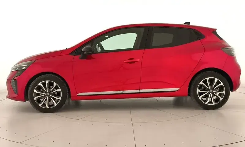 Usado Renault Clio V Techno 100 CV (73 kW) 2025 Rojo Berlina