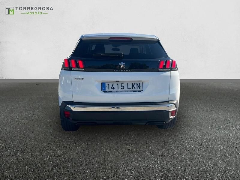 Usado Peugeot 3008 Allure 130 CV (95 kW) 2020 Blanco SUV