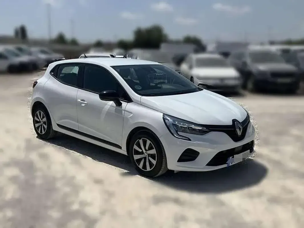Usado Renault Clio Equilibre 101 CV (74 kW) 2023 Blanco Utilitario