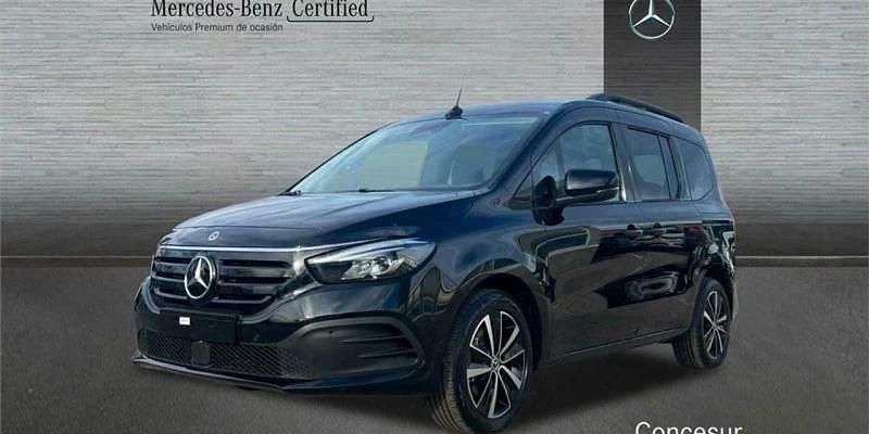 Negro Nuevo 2025 Mercedes EQT200 Monovolumen | 37.600 € (Precio justo) - Imagen 1/4