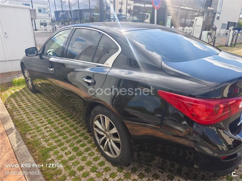 Usado Infiniti Q50 170 CV (125 kW) 2016 Negro Berlina