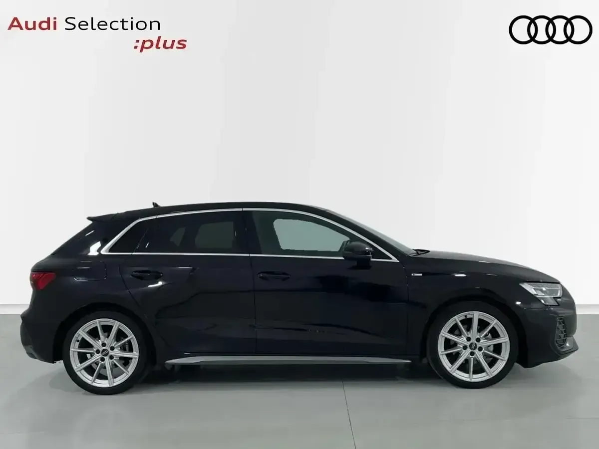 Usado Audi A3 S-Line 150 CV (110 kW) 2025 Negro