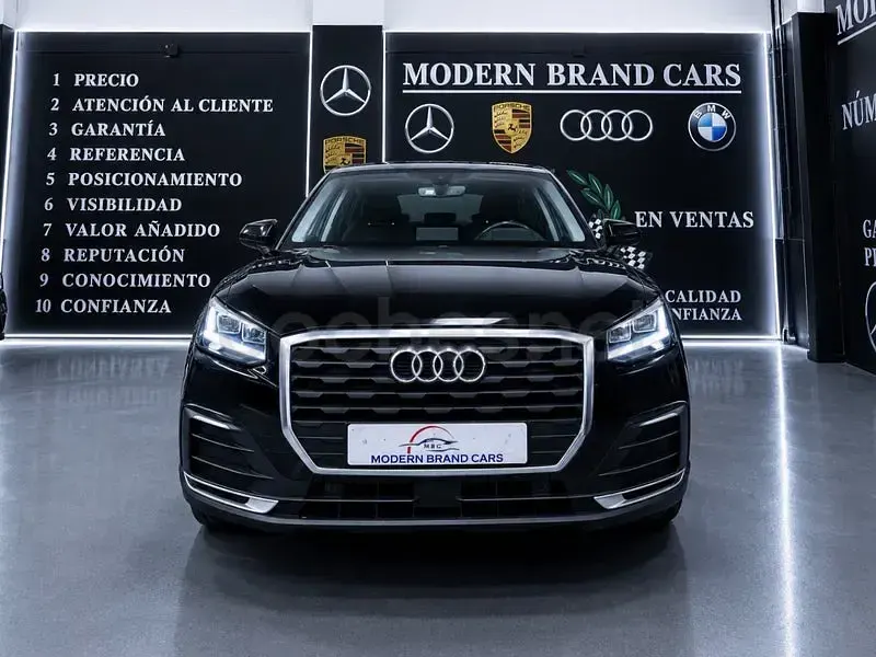 Usado Audi Q2 Advanced Plus 116 CV (85 kW) 2020 Negro SUV