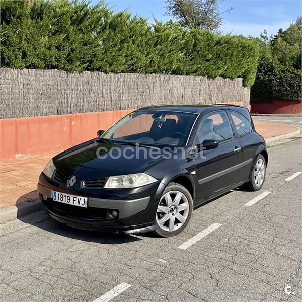 Negro Usado 2007 Renault Mégane II Extreme Berlina | 4000 € (Buen precio) - Imagen 1/4