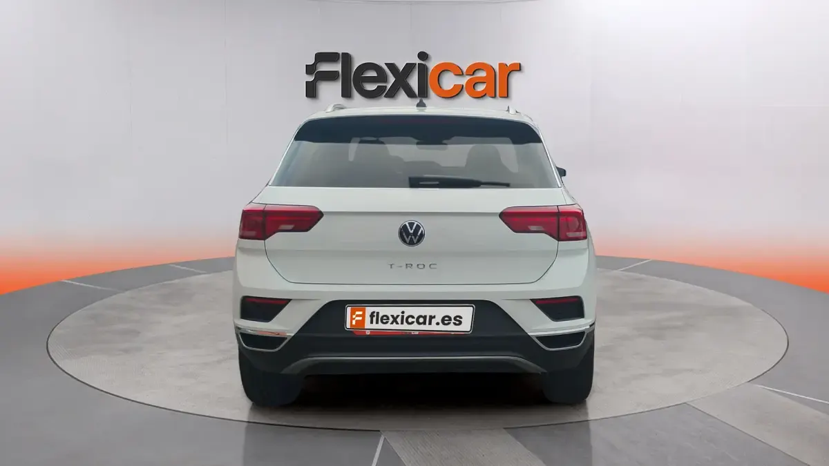 Usado VW T-Roc Advance 110 CV (80 kW) 2021 Blanco SUV