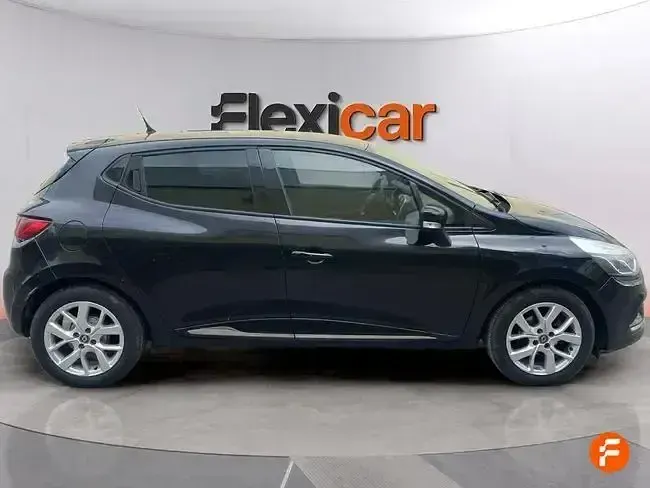 Usado Renault Clio Intens 90 CV (66 kW) 2019 Negro