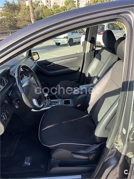 Begagnad Mercedes B180 109 HK (80 kW) 2010 Grå Minibuss