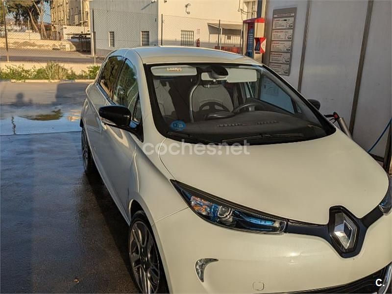 Usado Renault Zoe Intens 64 kW (88 CV) 2014 Eléctrico Utilitario