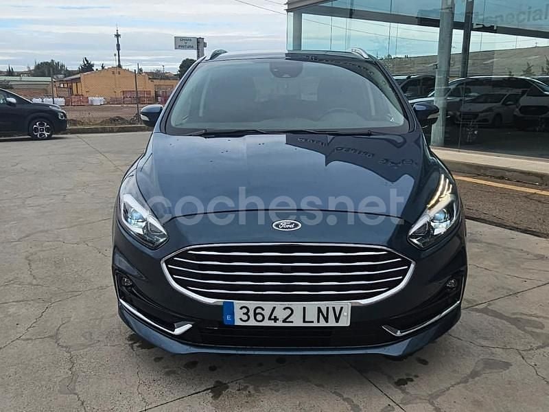 Usado Ford S-MAX Titanium 150 CV (110 kW) 2021 Azul Monovolumen