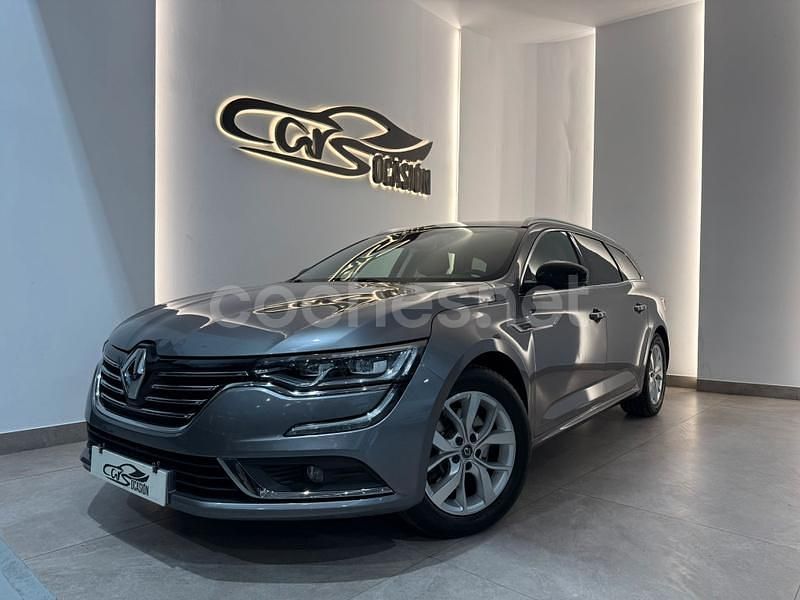 Usado Renault Talisman LIMITED 160 CV (117 kW) 2020 Gris / plata Familiar