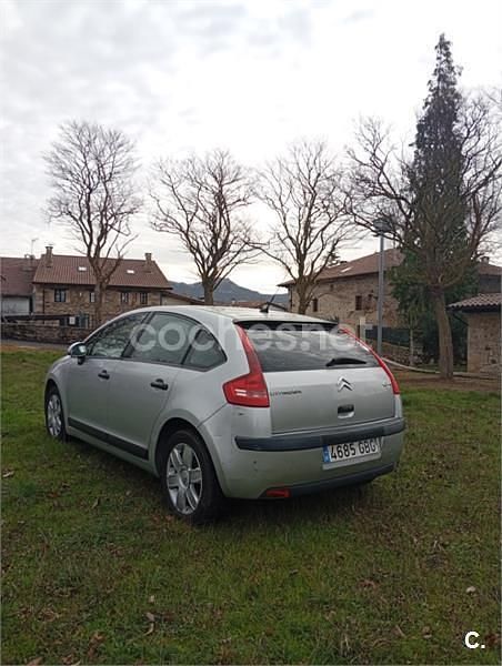 Usado Citroën C4 92 CV (67 kW) 2008 Gris / plata Berlina