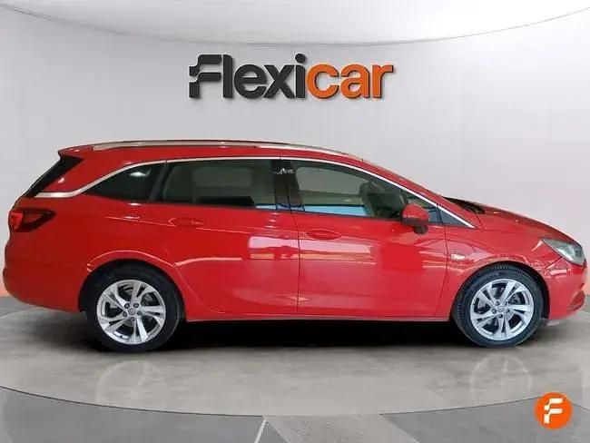 Usado Opel Astra Business 110 HP (80 kW) 2016 Vermelho Carrinha