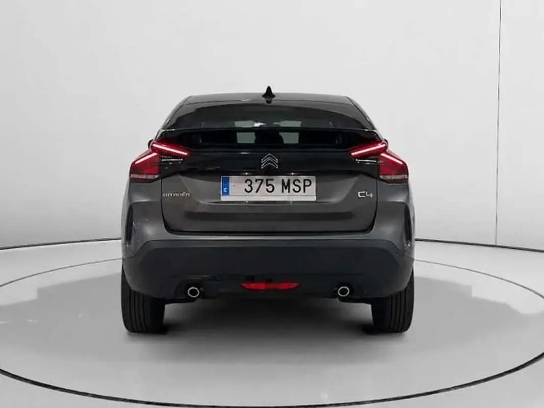 Usado Citroën C4 136 CV (100 kW) 2024 Gris SUV