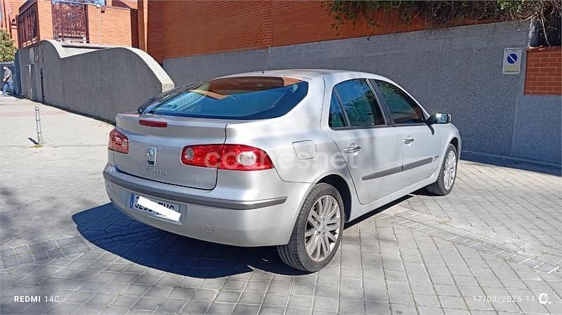 Usado Renault Laguna III Privilege 150 CV (110 kW) 2008 Gris / plata Berlina