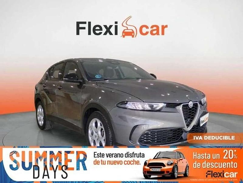 Gris Usado 2023 Alfa Romeo Tonale Super SUV | 21.890 € - Imagen 1/4