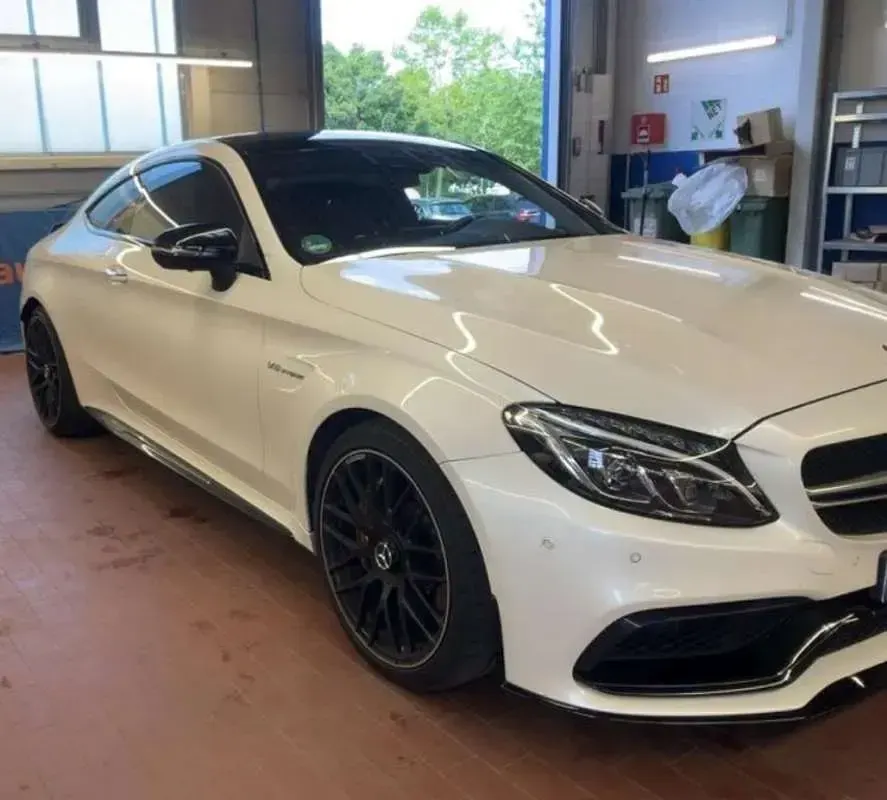 Usado Mercedes C63 AMG AMG 510 CV (375 kW) 2017 Blanco Coupe