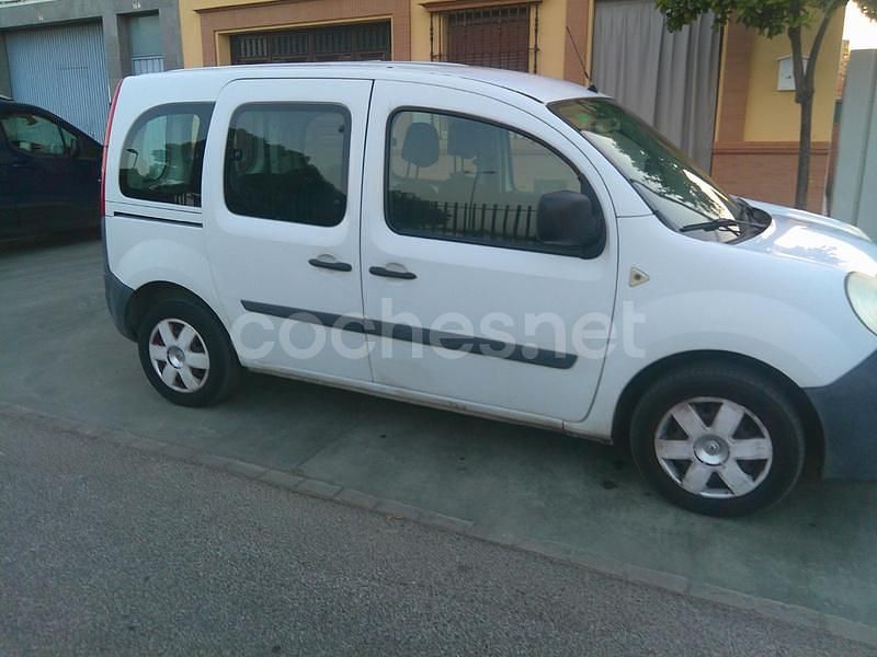 Blanco Usado 2011 Renault Kangoo Monovolumen | 4500 € (Precio justo) - Imagen 1/4