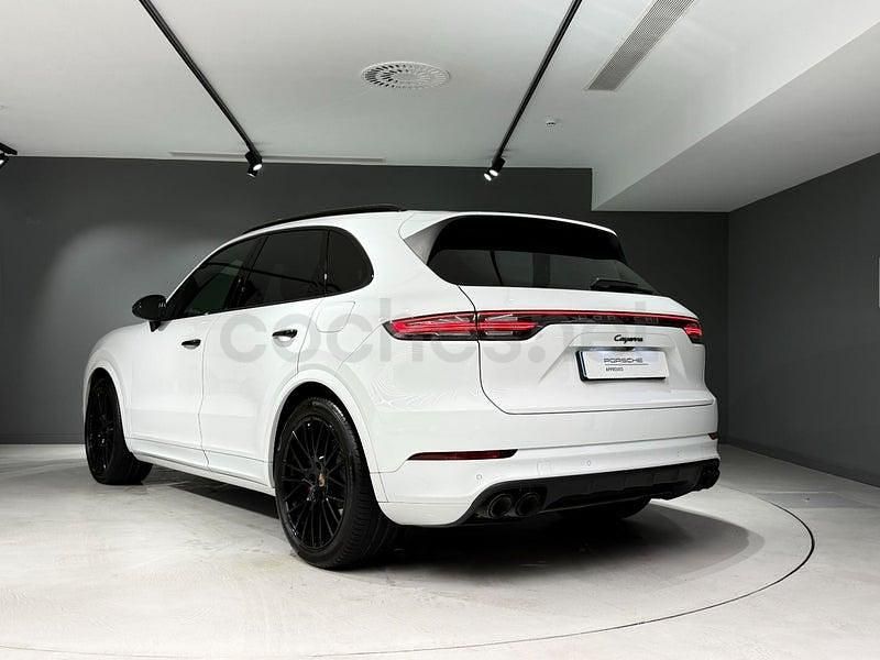 Usado Porsche Cayenne Platinum Edition 462 CV (339 kW) 2023 Blanco SUV