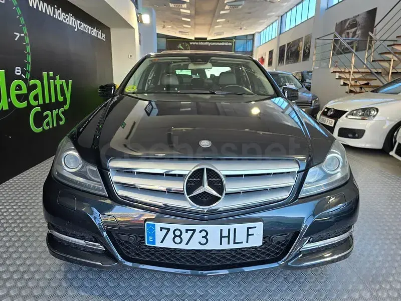 Usado Mercedes C250 Avantgarde 204 CV (150 kW) 2012 Verde Berlina