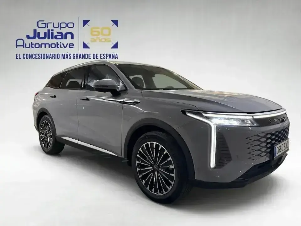 Nuevo Omoda 9 537 CV (394 kW) 2026 Gris SUV