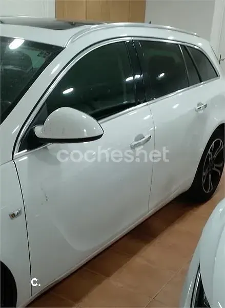 Usado Opel Insignia Excellence 140 CV (102 kW) 2014 Blanco Familiar