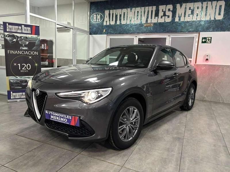 Usado Alfa Romeo Stelvio Super 160 CV (117 kW) 2019 Gris SUV