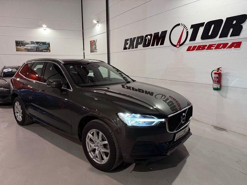 Usado Volvo XC60 Momentum 190 CV (139 kW) 2019 Gris SUV