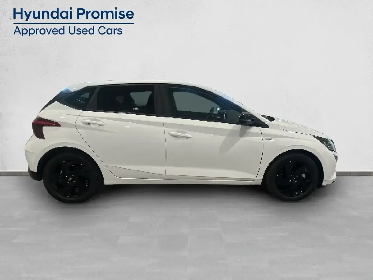 Nuevo Hyundai i20 Blackline 90 CV (66 kW) 2026 Blanco Utilitario
