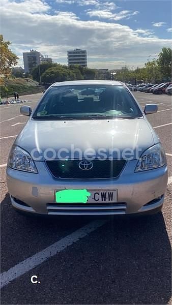 Gris / plata Usado 2004 Toyota Corolla Sol Berlina | 3350 € (Buen precio) - Imagen 1/4