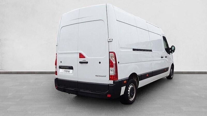 Usado Renault Master 135 CV (99 kW) 2023 Blanco Monovolumen