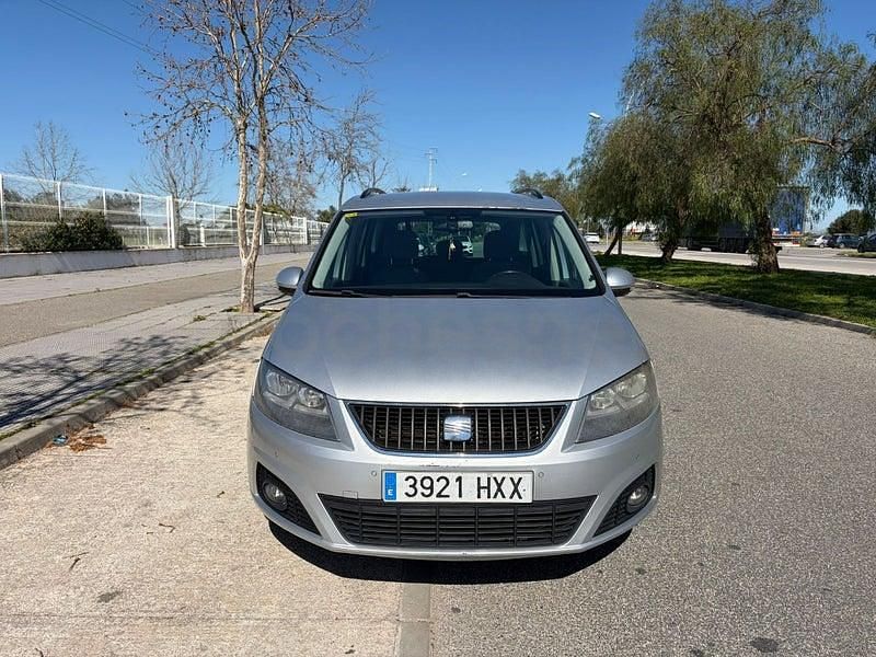 Usado Seat Alhambra Style 140 CV (102 kW) 2014 Gris / plata Monovolumen