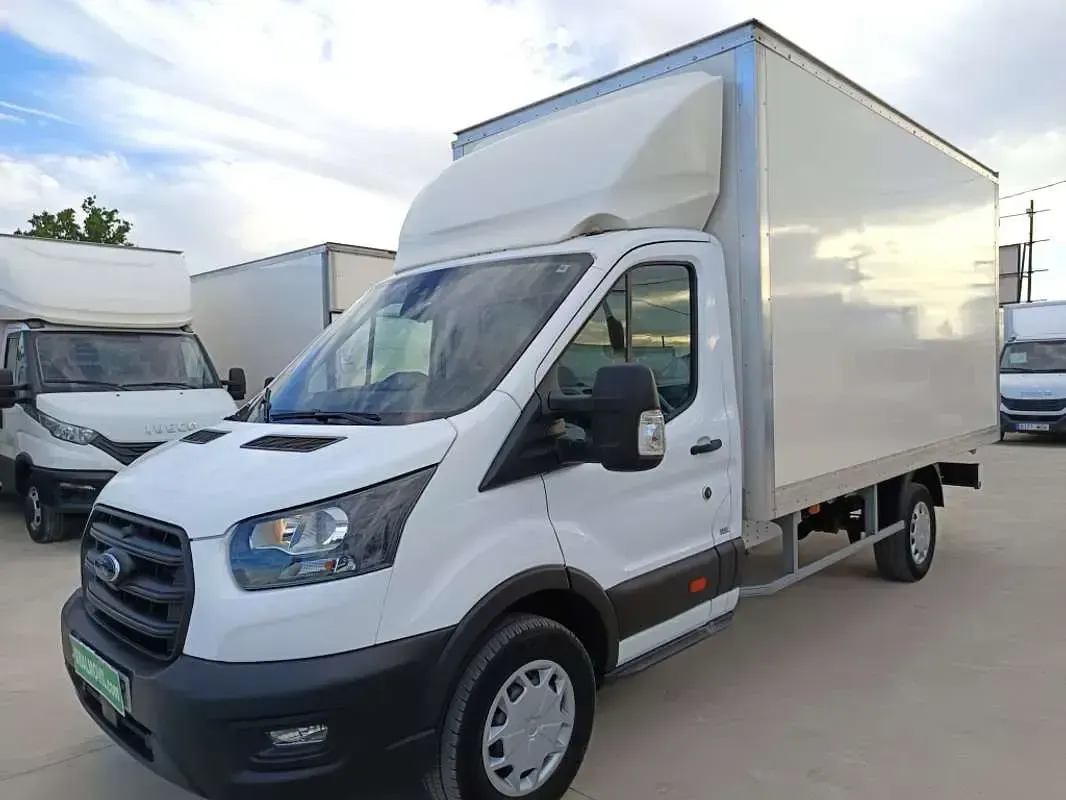 Usado Ford Transit Trend 131 CV (96 kW) 2023 Blanco Van