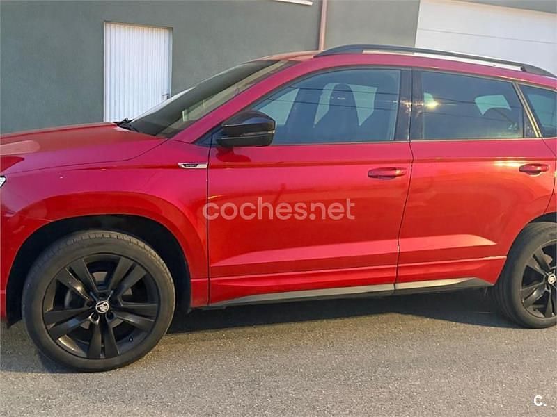 Usado Skoda Karoq SportLine 150 CV (110 kW) 2019 Rojo SUV
