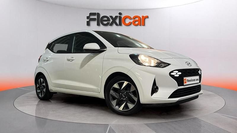 Usado Hyundai i10 67 CV (49 kW) 2023 Blanco Utilitario