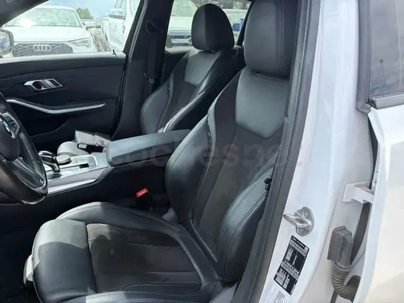 Usado BMW 318 150 CV (110 kW) 2022 Blanco Berlina