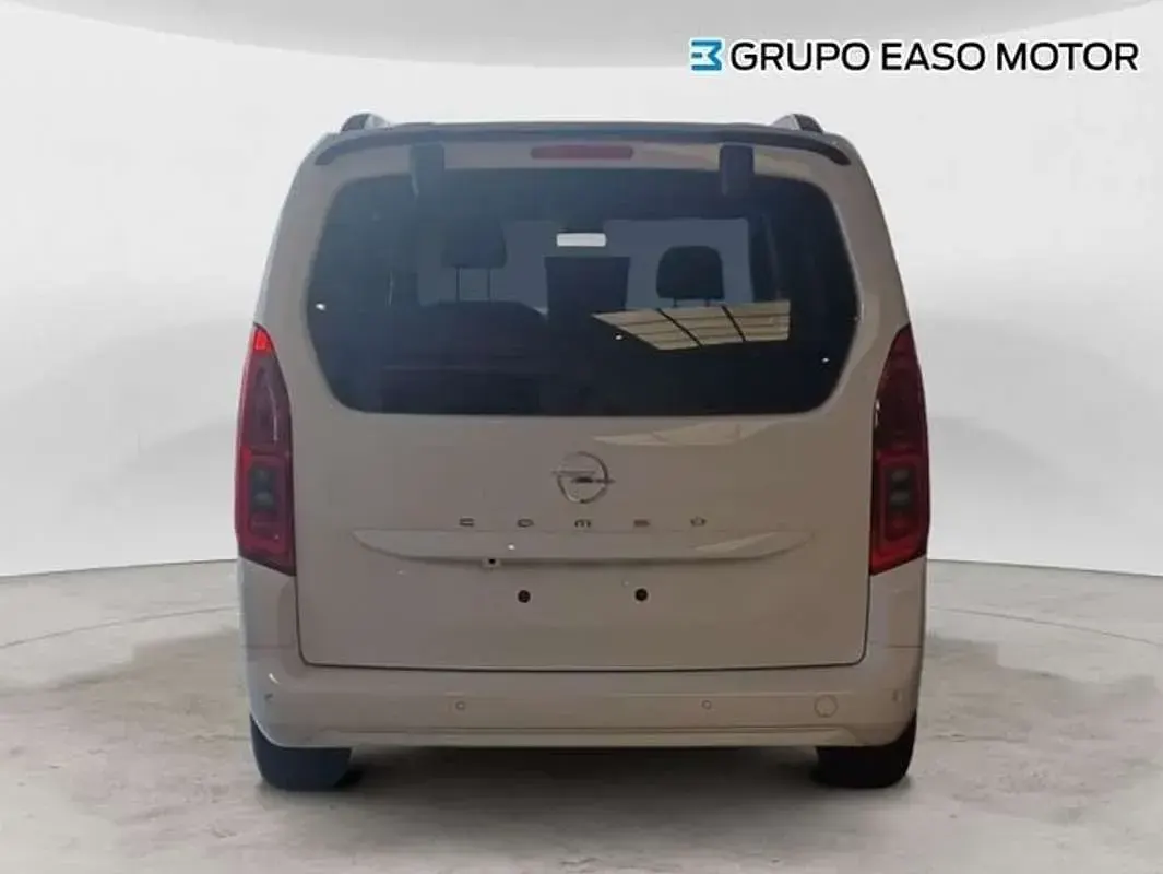 Nuevo Opel Combo 101 CV (74 kW) 2026 Blanco Monovolumen