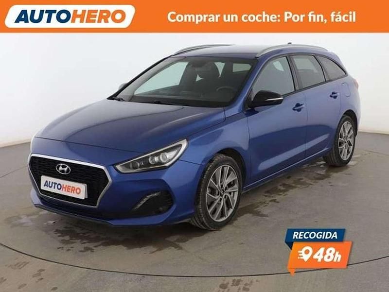 Usado Hyundai i30 GO! 110 CV (80 kW) 2019 Azul Utilitario