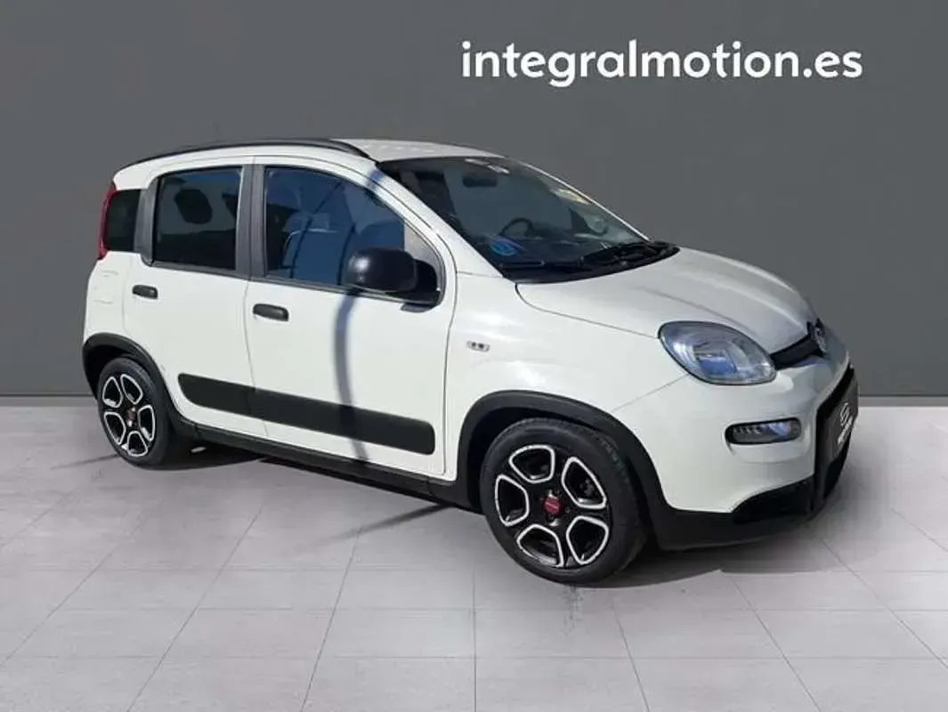 Usado Fiat Panda City Life 69 CV (50 kW) 2022 Blanco Utilitario