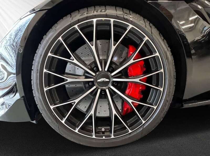 Negro Nuevo 2024 Aston Martin Vantage Coupe | 189.900 € (Un poco caro) - Imagen 1/2
