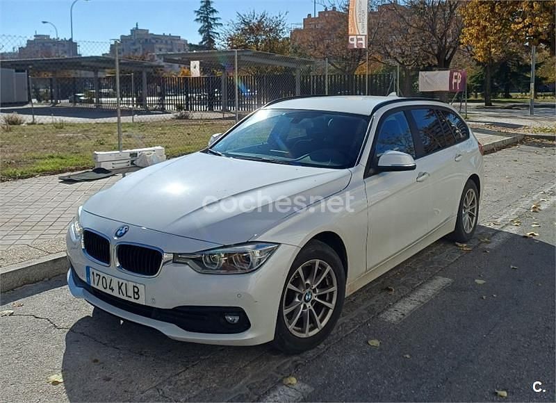 Usado BMW 320 190 CV (139 kW) 2018 Blanco Familiar