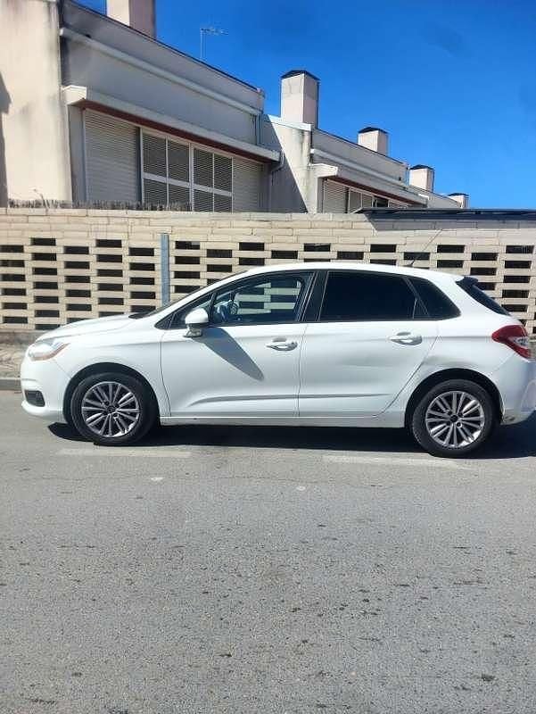 Usado Citroën C4 92 CV (67 kW) 2012 Blanco Utilitario