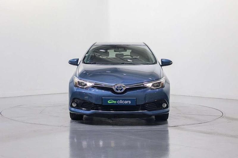 Usado Toyota Auris Hybrid Advance 99 CV (72 kW) 2016 Azul Berlina
