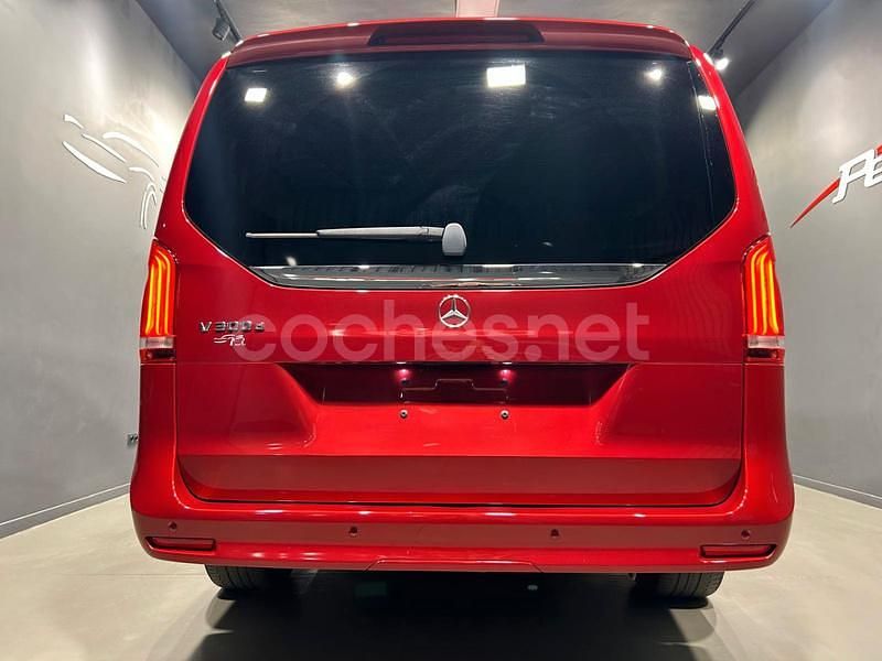 Granate Usado 2022 Mercedes V300 Avantgarde Monovolumen | 56.900 € (Super precio) - Imagen 1/4