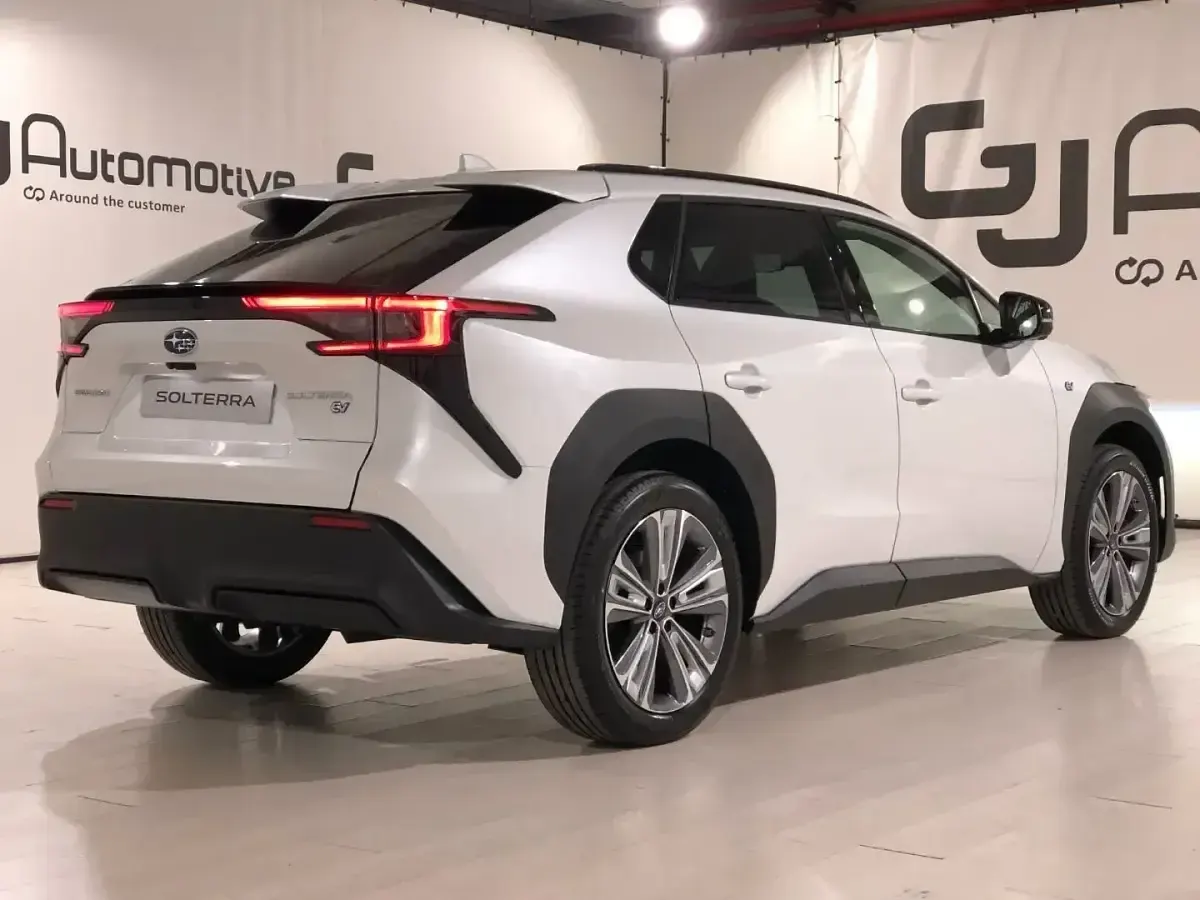 Usado Subaru Solterra 159 kW (217 CV) 2024 Blanco SUV