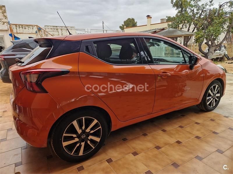 Usado Nissan Micra 90 CV (66 kW) 2018 Naranja Utilitario
