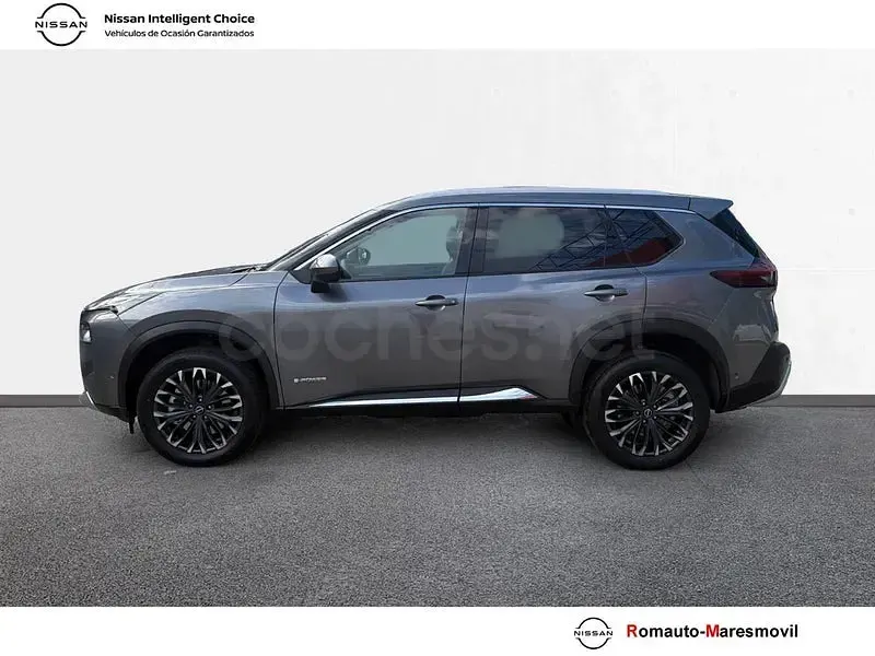 Nuevo Nissan X-Trail Tekna 204 CV (150 kW) 2026 Gris / plata SUV